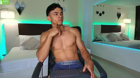 Snapshot of danteestone chatting on 01-21-25, 12:15 Dante online show from 01-21-25, 12:15