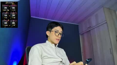 Snapshot of danteheat chatting on 01-18-25, 06:32 danteheat online show from 01-18-25, 06:32
