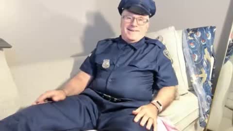 Mark online show from 11-01-25, 06:15