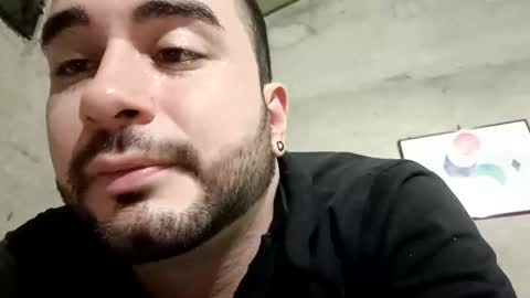 Snapshot of dantesatrianii chatting on 01-01-25, 06:05 Dante online show from 01-01-25, 06:05