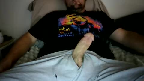 Snapshot of danwilder2 chatting on 11-10-25, 05:12 danwilder2 online show from 11-10-25, 05:12