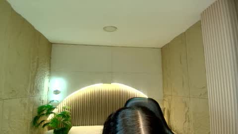 Dany online show from 03-18-26, 01:14