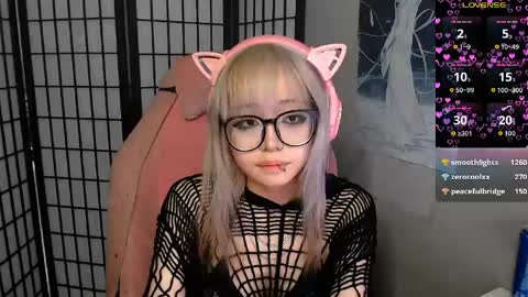Snapshot of danyelleeyermann chatting on 06-03-26, 01:03 danyelleeyermann online show from 06-03-26, 01:03