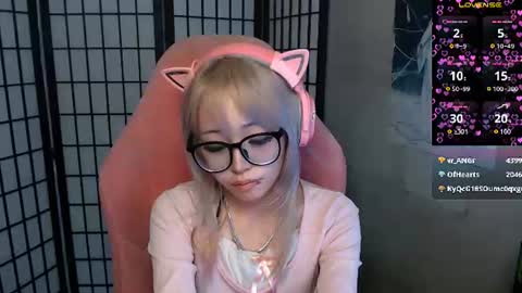 Snapshot of danyelleeyermann chatting on 06-10-26, 01:10 danyelleeyermann online show from 06-10-26, 01:10
