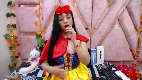 DanySwet online show from 10-23-25, 09:57