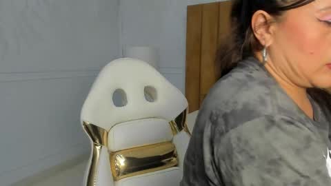 Daphne online show from 01-25-25, 08:53