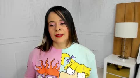 Daphne online show from 02-20-25, 02:29