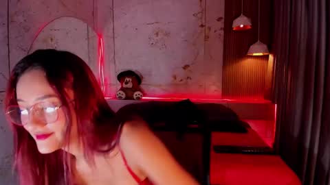 Daphne online show from 02-10-25, 11:57