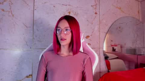 Daphne online show from 10-02-25, 03:02