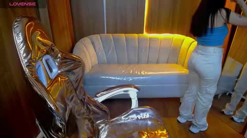 Snapshot of daphne_nicole_b chatting on 03-02-26, 12:34 daphne_nicole_b online show from 03-02-26, 12:34