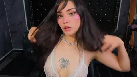 daphne_nicole_b online show from 07-16-26, 12:55