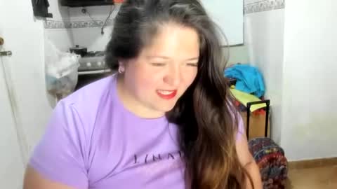 Snapshot of daphnegirlsexxy chatting on 06-15-26, 04:58 daphnegirlsexxy online show from 06-15-26, 04:58