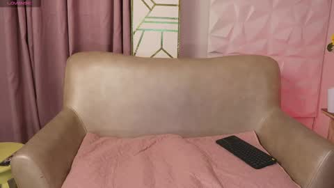 Daphne online show from 01-26-25, 12:58