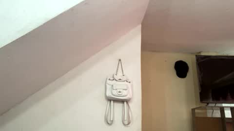 Snapshot of daphnepurple chatting on 02-20-25, 04:14 DAPHNE online show from 02-20-25, 04:14