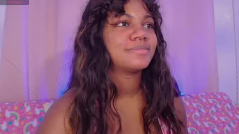 Snapshot of daphnewalker__ chatting on 05-19-26, 11:05 Daphne online show from 05-19-26, 11:05