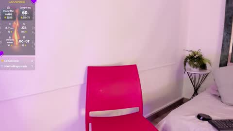 Daphne online show from 01-11-25, 12:01