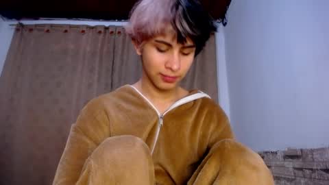 DARA online show from 04-05-26, 10:18