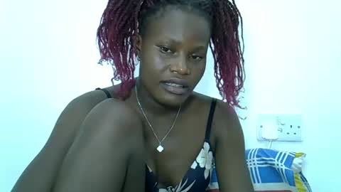 ESTHER online show from 03-06-25, 10:15