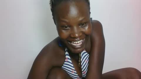 ESTHER online show from 01-10-26, 07:32