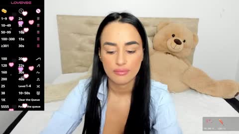 Snapshot of darciejane chatting on 12-14-24, 07:36 Darcie online show from 12-14-24, 07:36