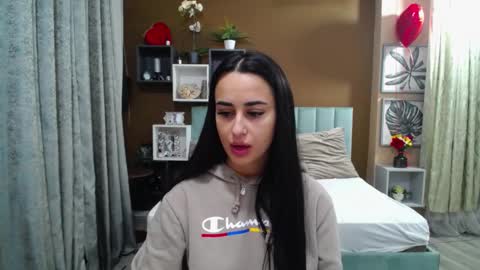 DarcyeJane online show from 02-12-26, 05:30