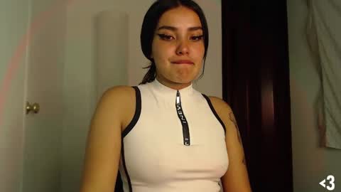 Snapshot of darcyreed chatting on 12-06-24, 09:32 Darcy Reed3 online show from 12-06-24, 09:32