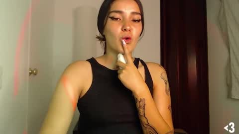 Snapshot of darcyreed chatting on 12-06-24, 11:47 Darcy Reed3 online show from 12-06-24, 11:47