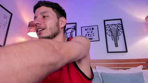 Darek latin boy online show from 01-28-25, 09:40