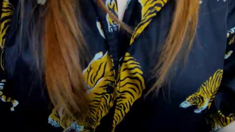 daria_de_luxe online show from 12-03-25, 01:09