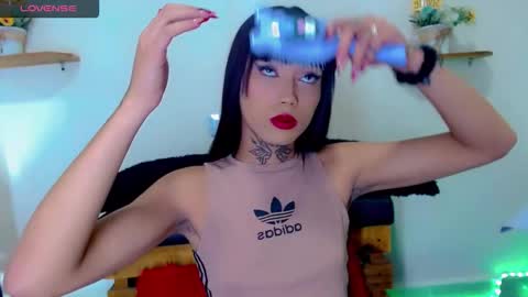 Snapshot of darianna_atehortua chatting on 02-24-26, 09:57 Dary online show from 02-24-26, 09:57