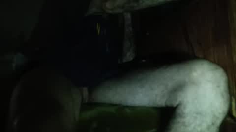 Snapshot of dario48 chatting on 12-23-25, 05:05 dario48 online show from 12-23-25, 05:05