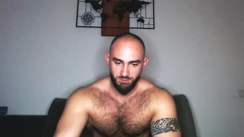Dario  Muscel King online show from 12-14-25, 08:13