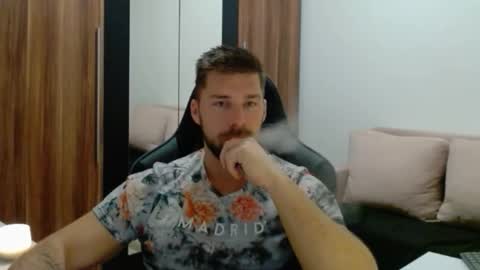 darius_94 online show from 02-06-26, 05:45