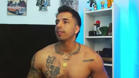 Snapshot of darius_phoenix chatting on 01-04-25, 07:34 Darius Phoenix online show from 01-04-25, 07:34