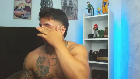 Snapshot of darius_phoenix chatting on 01-14-25, 03:57 Darius Phoenix online show from 01-14-25, 03:57