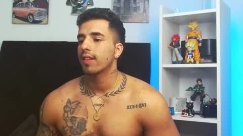 Snapshot of darius_phoenix chatting on 03-04-25, 03:33 Darius Phoenix online show from 03-04-25, 03:33