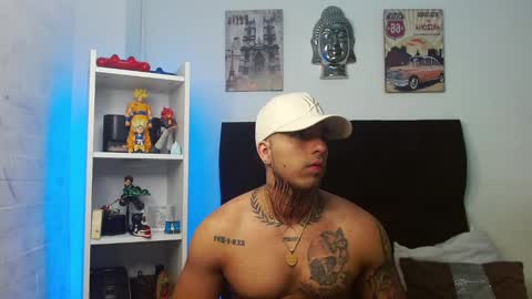 Snapshot of darius_phoenix chatting on 03-07-25, 10:02 Darius Phoenix online show from 03-07-25, 10:02