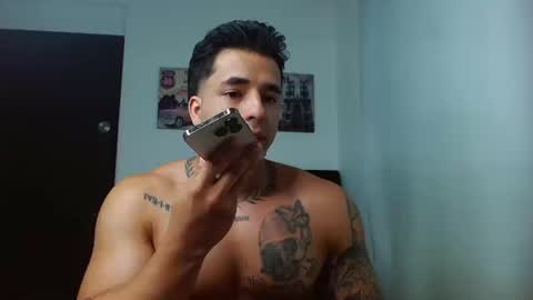 Snapshot of darius_phoenix chatting on 09-11-25, 08:42 Darius Phoenix online show from 09-11-25, 08:42