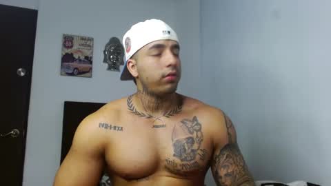 Snapshot of darius_phoenix chatting on 10-13-25, 11:38 Darius Phoenix online show from 10-13-25, 11:38