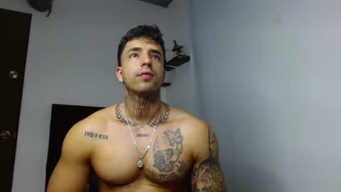 Snapshot of darius_phoenix chatting on 02-02-26, 11:14 Darius Phoenix online show from 02-02-26, 11:14