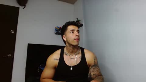 Snapshot of darius_phoenix chatting on 02-06-26, 08:45 Darius Phoenix online show from 02-06-26, 08:45