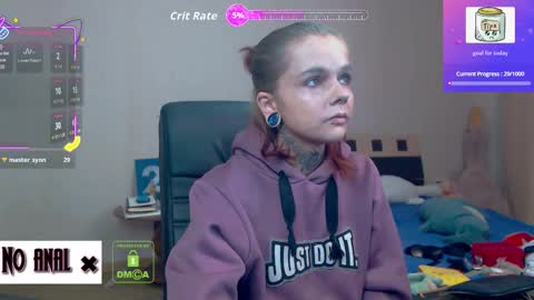 Snapshot of dark__elf chatting on 11-25-25, 10:21 Anessa online show from 11-25-25, 10:21