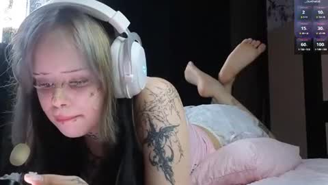 Snapshot of dark_aangel chatting on 07-08-26, 11:04 Dark angel online show from 07-08-26, 11:04