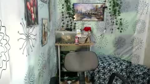 yushico online show from 02-24-25, 02:51