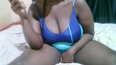 Snapshot of dark_anggel chatting on 10-11-25, 05:17 dark_anggel online show from 10-11-25, 05:17