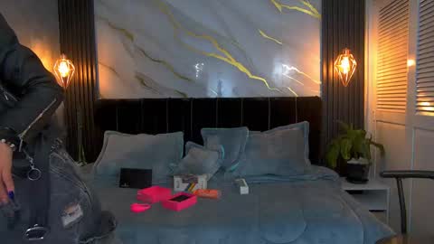 dark_dominika online show from 04-07-26, 12:49