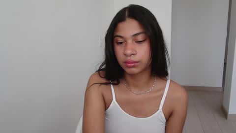 Sofia online show from 01-04-25, 05:05