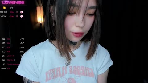 Snapshot of dark_ester chatting on 12-24-24, 12:33 Ester online show from 12-24-24, 12:33