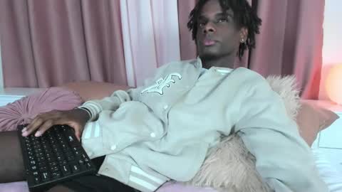 dark_fantasy9 online show from 03-22-26, 12:52