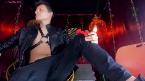 Snapshot of dark_hunter_ chatting on 02-17-26, 02:30 dark hunter online show from 02-17-26, 02:30